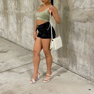 Pacsun black denim mom shorts